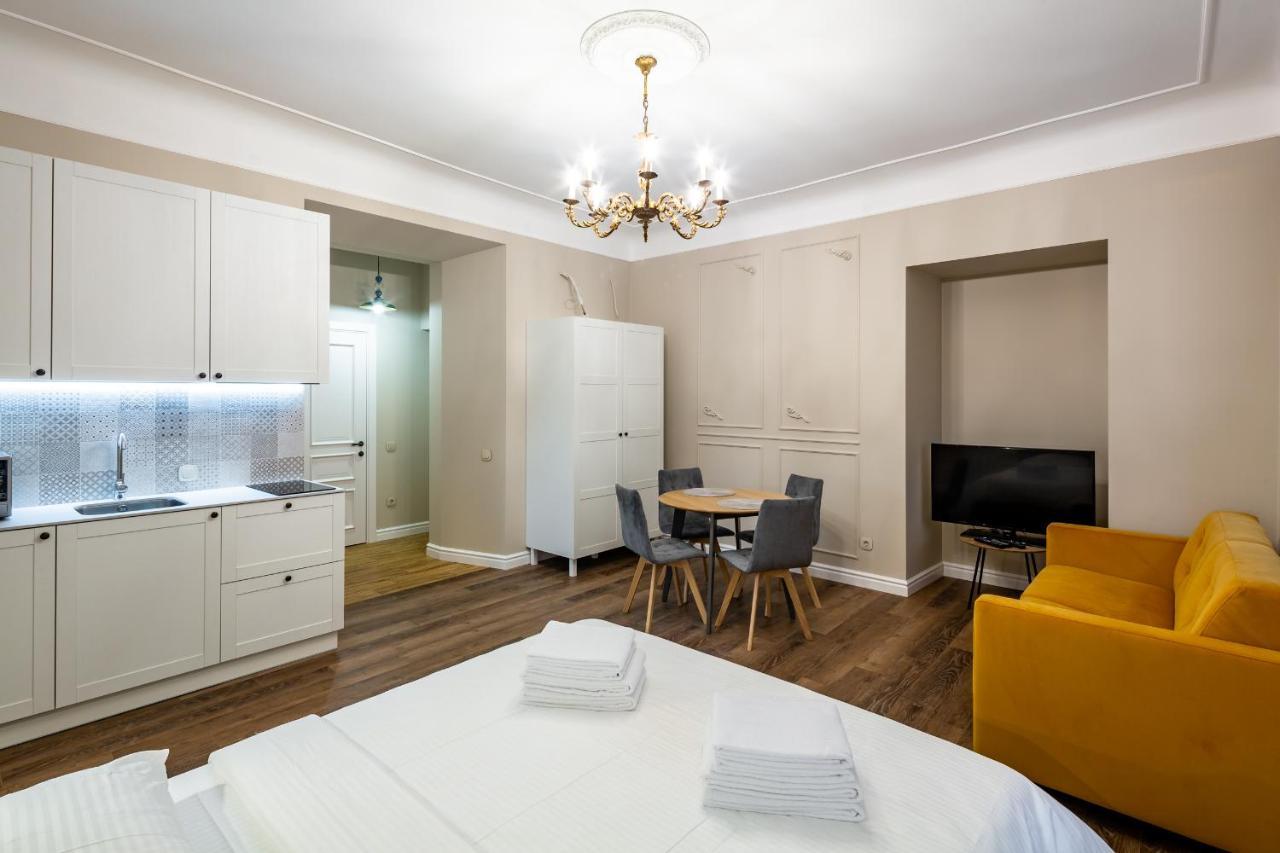 Apartament Romari Площа Катедральна 8 Lwów Zewnętrze zdjęcie